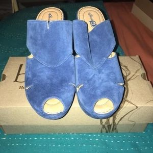 Born Crown platform heels, blue suede, price firm